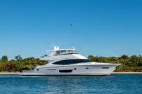 7946-82 Cockpit Motor Yacht